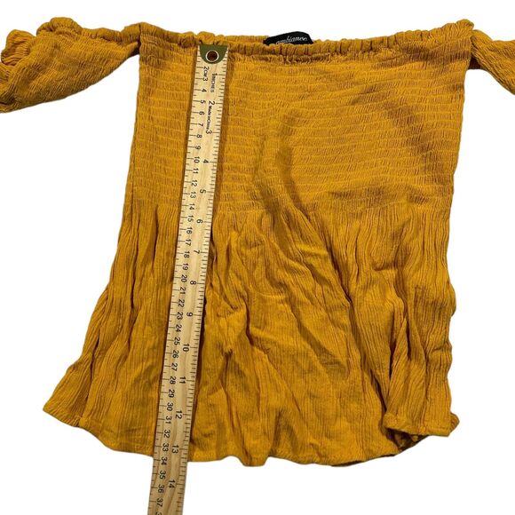 Ambiance Smocked Off Shoulder ￼￼￼Crop Top Size S Mustard Yellow Coquette - Picture 4 of 7